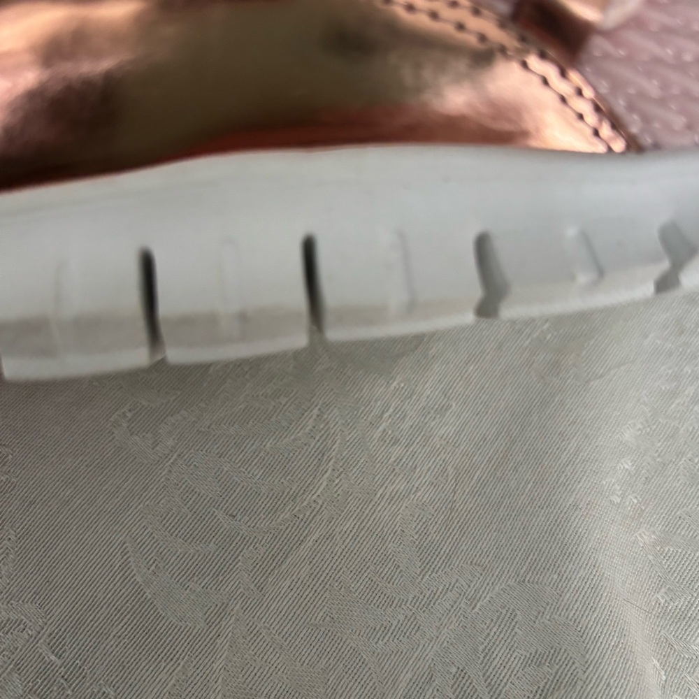 Cole Haan Zerogrand Pink Quilted w/Metallic Accents Sneakers, Size 7.5 - Picture 10 of 12